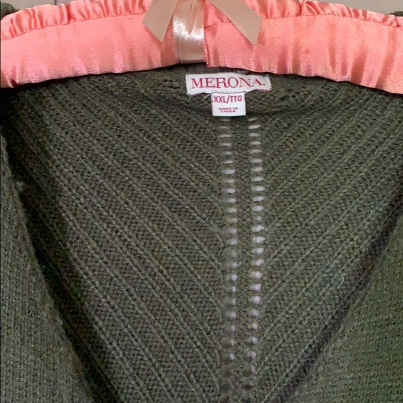 Merona Oversized Sweater - Picture 2 of 2